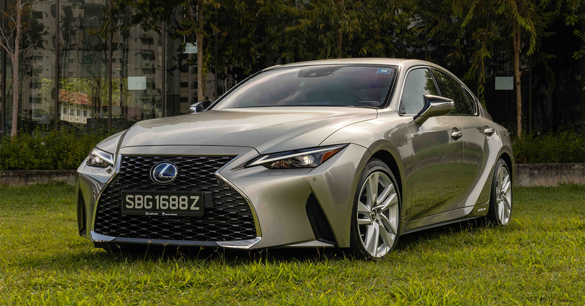 Lexus Is H Review Warm N Fuzzy Smooth N Creamy Topgear Singapore